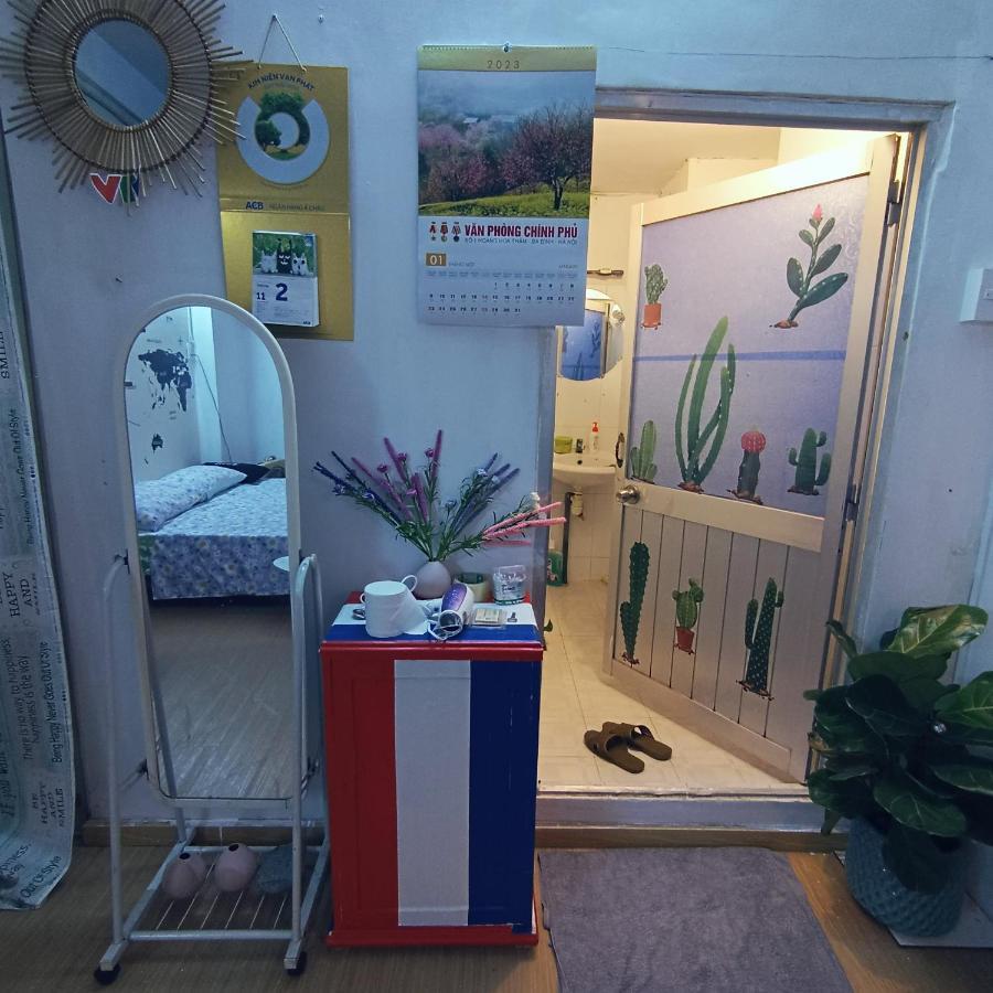 Lily's Palm House Near Ben Thanh Market In Center *